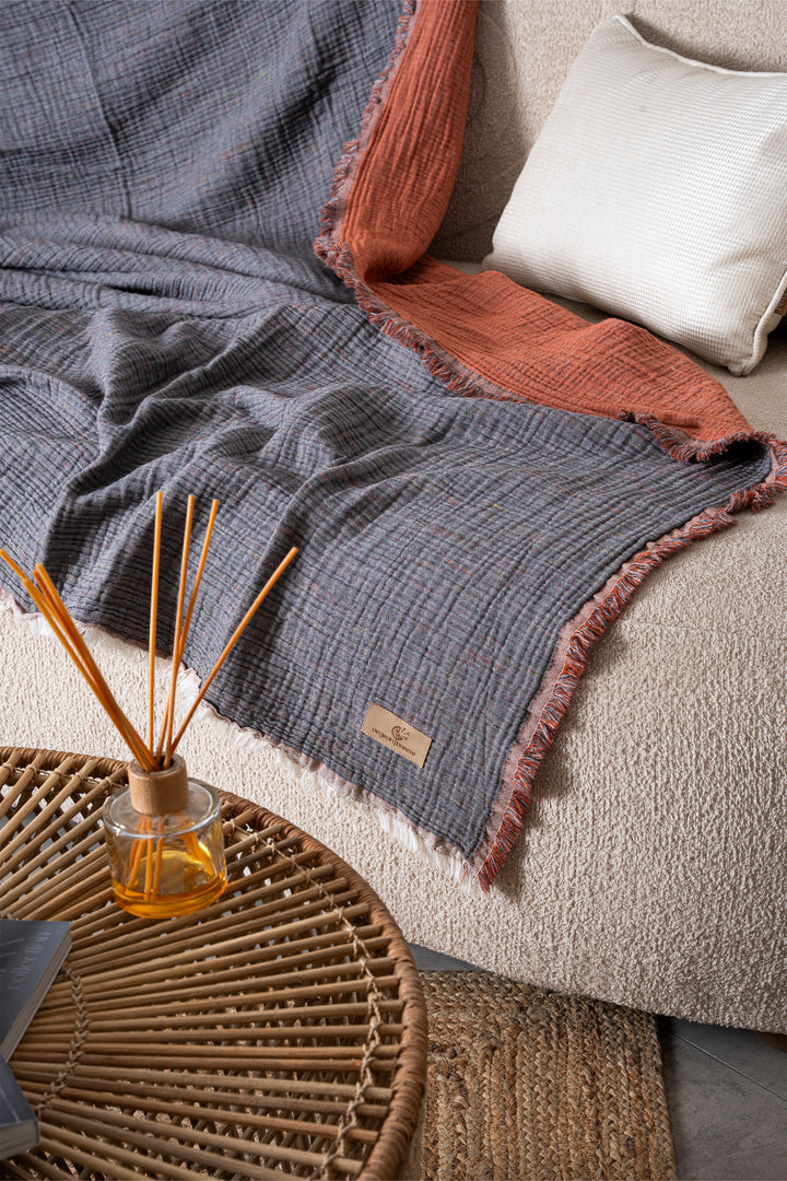 Muna Bed Cover