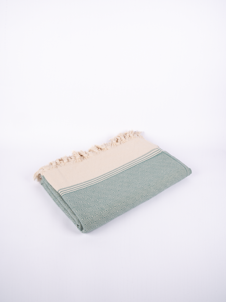 Sardes Throw